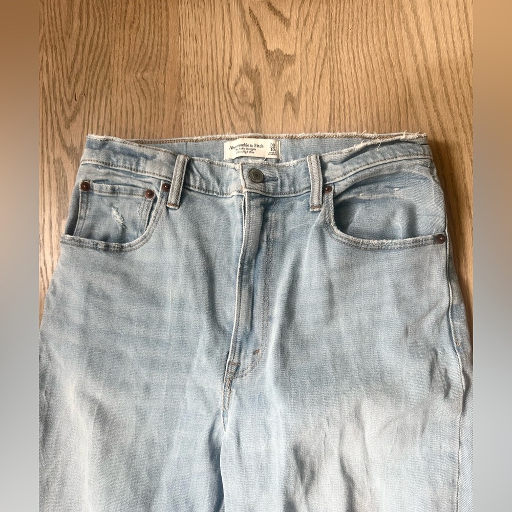 Abercrombie & Fitch The Ankle Straight Ultra High Rise Distressed Jeans Sz 30 - Picture 3 of 5